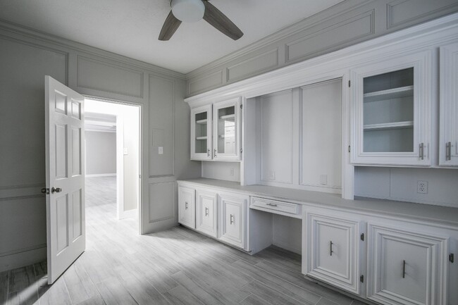 Building Photo - 16623 Wimbledon Forest Dr