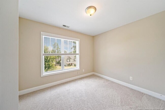 Building Photo - 204 Executive Dr