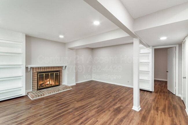 Building Photo - 6613 Deer Gap Ct