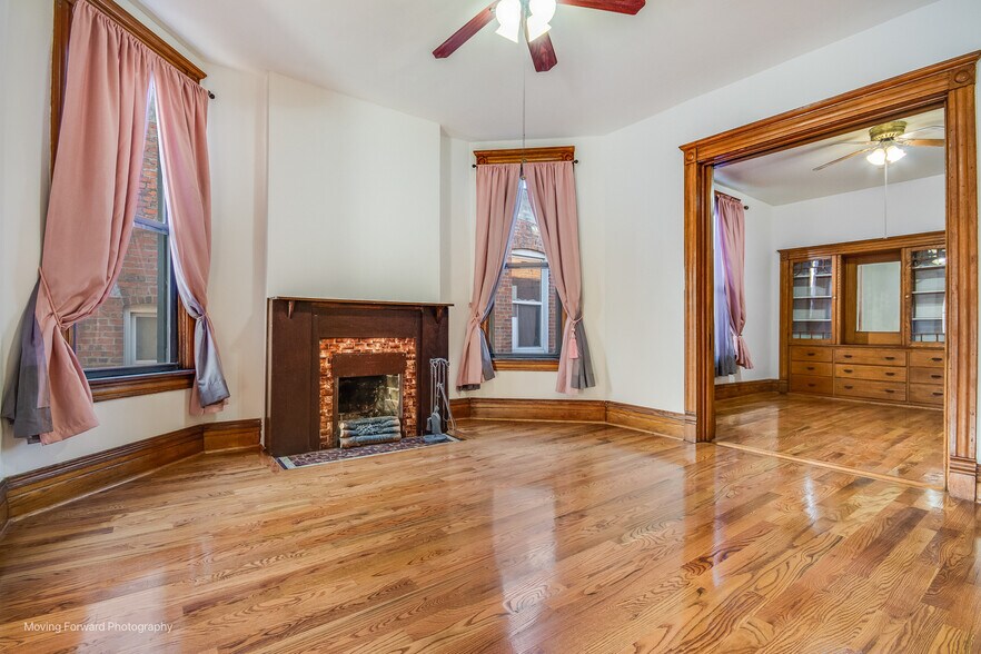 Building Photo - 7338 S Stewart Ave