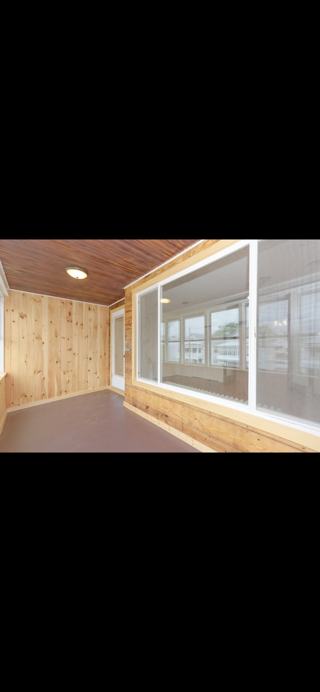 Building Photo - 83 Winthrop Ave