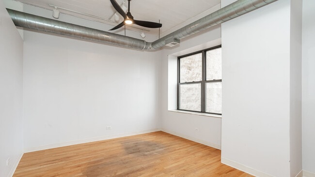 Building Photo - 1846 S Loomis St