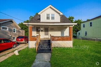 Building Photo - 4328 Lonsdale Ave