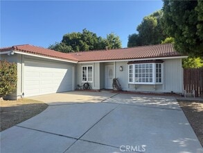 Building Photo - 1738 Fern Hollow Dr