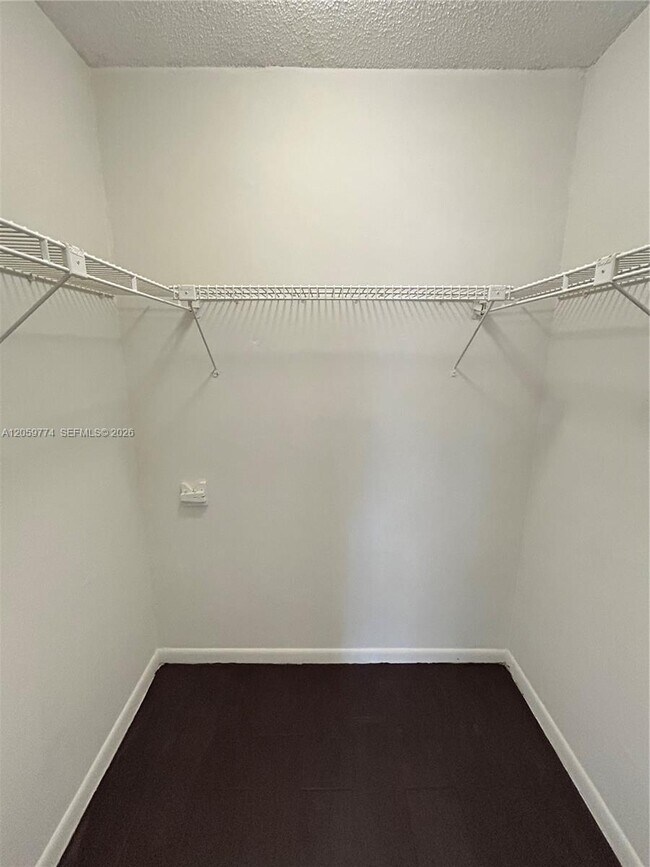 Building Photo - 14301 N Kendall Dr