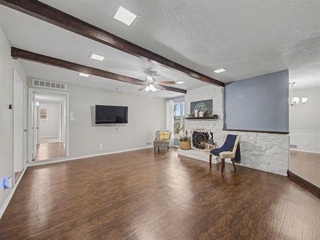 Building Photo - 5019 Blanchard Dr