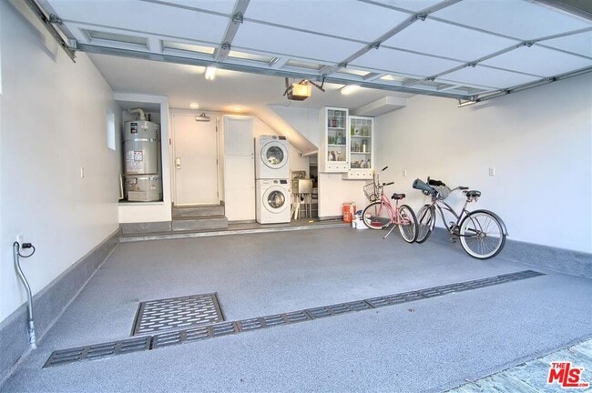 Building Photo - 2906 2nd St
