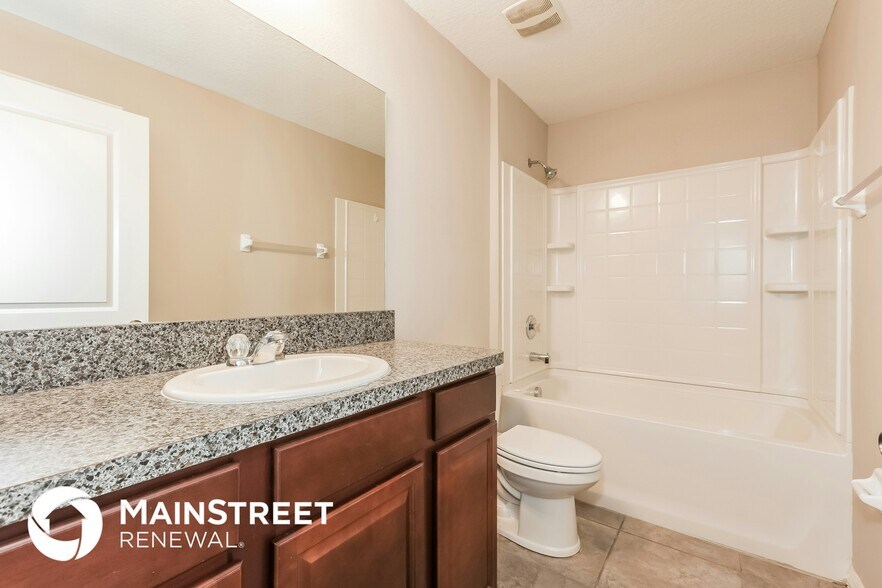 Building Photo - 36124 Stable Wilk Ave