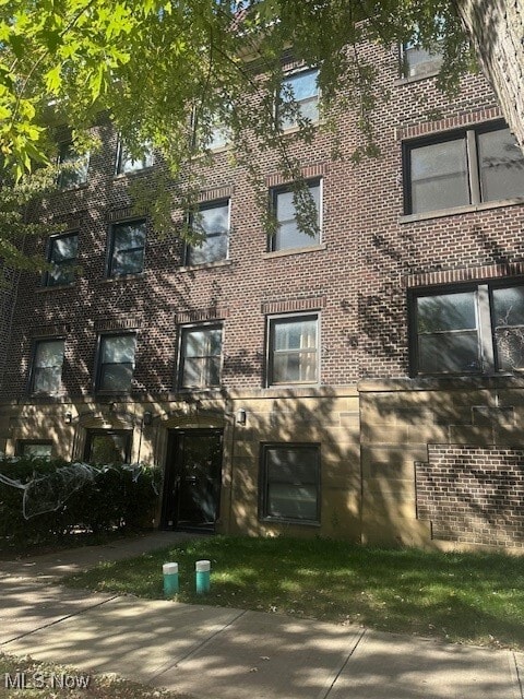 Building Photo - 2617 Euclid Heights Blvd