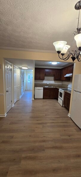 Building Photo - 2494 Lehaven Dr