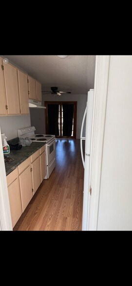 Building Photo - 1225 Hibiscus Rd