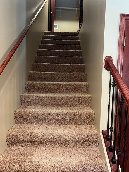 Building Photo - 4831 10th Ave