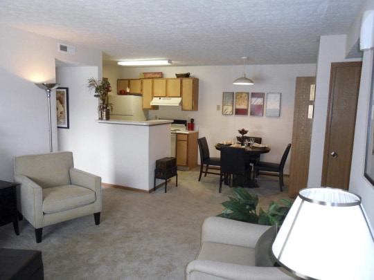 Building Photo - 10862 Southwind Dr