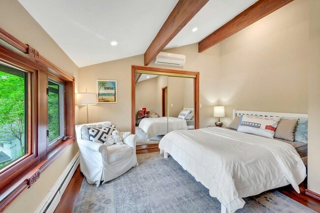Building Photo - 38A Claremont Rd