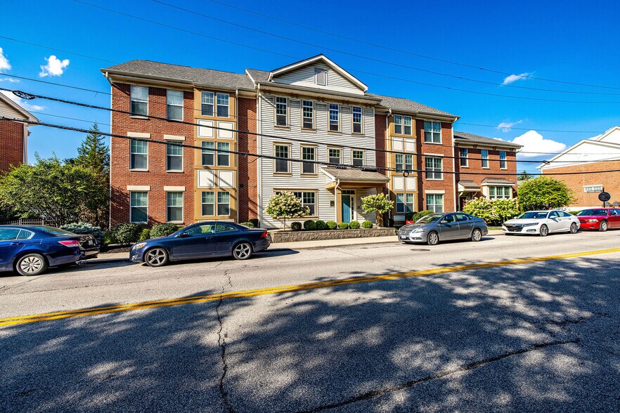 Building - 3316 Wasson Rd