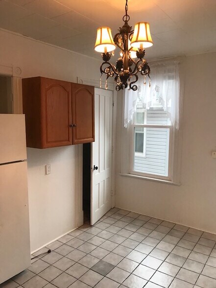 Building Photo - 61 Hudson Ave