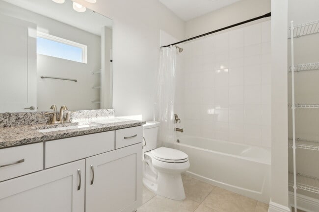 Building Photo - 401 Marquesa Cir