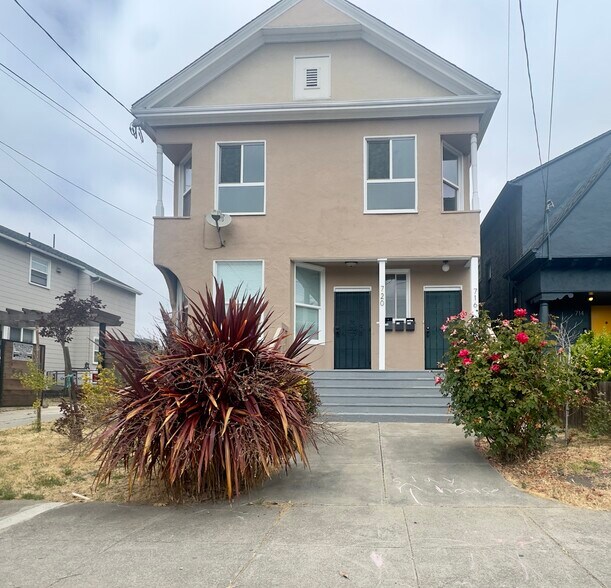 Primary Photo - 716 37th St
