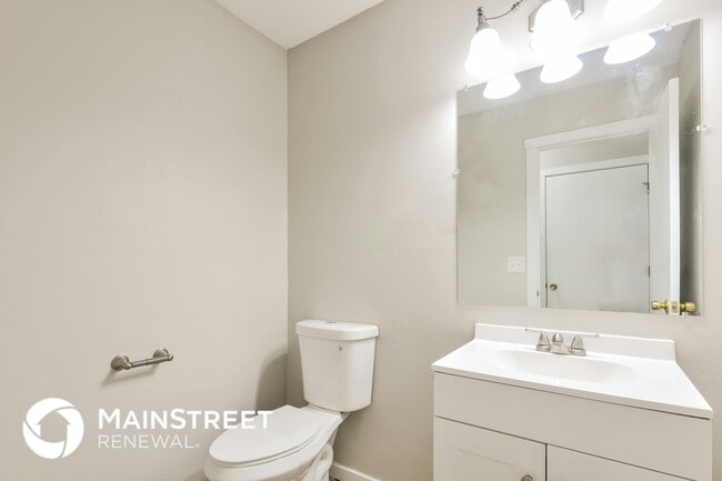 Building Photo - 513 Woodlyn Crossing