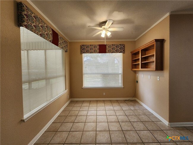Building Photo - 1771 Oak Glen