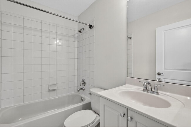 Building Photo - 7458 Sarentino Ln