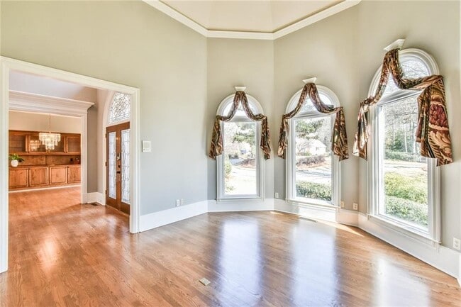 Building Photo - 2674 Nutwood Trce