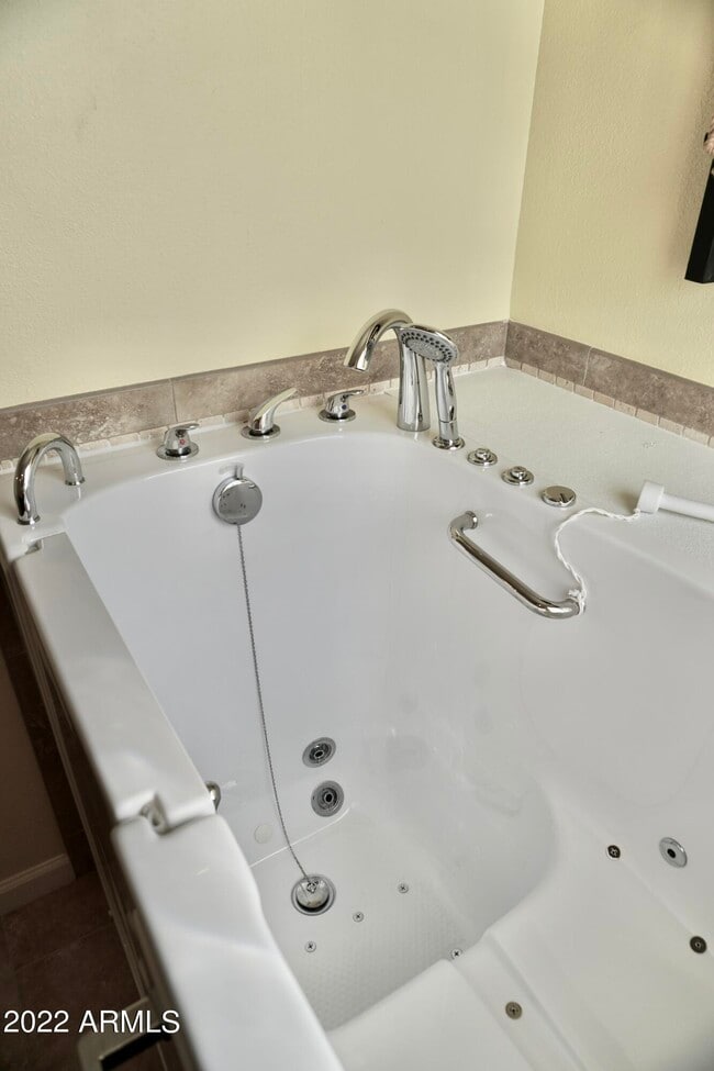 Building Photo - 11564 W Mule Deer Ct