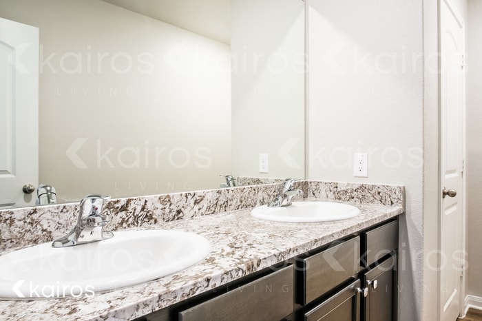 Building Photo - 108 Mount Vernon Way