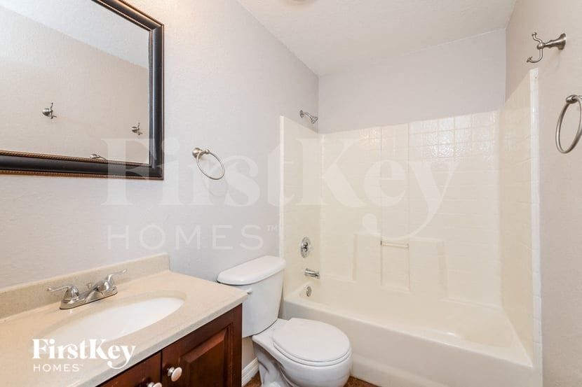 Building Photo - 3596 Monfero Ave