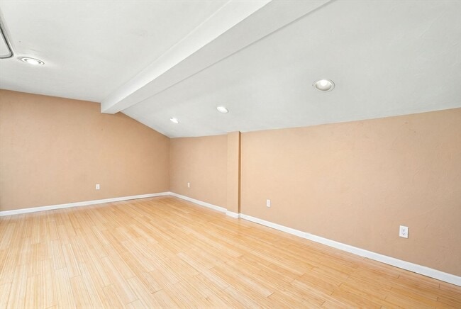 Building Photo - 148 F St