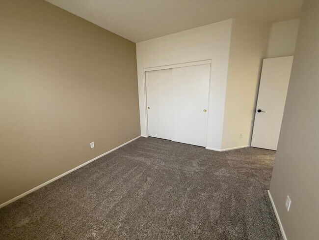 Building Photo - 13252 Placentia St