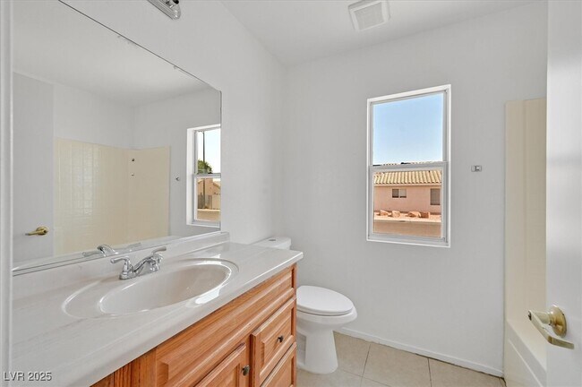 Building Photo - 4935 Stormy Ridge St