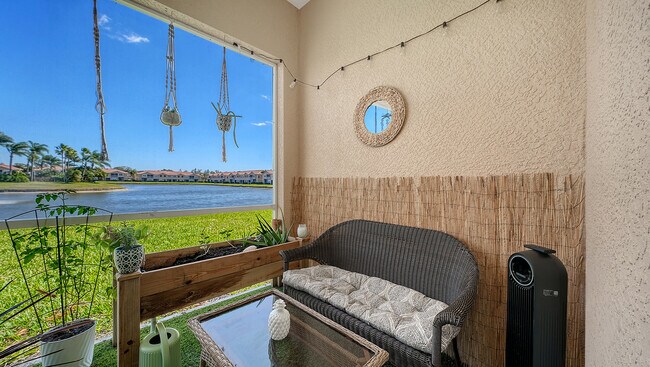 Building Photo - 3790 Parkridge Cir