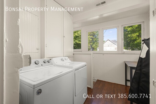 Building Photo - 807 S 500 E