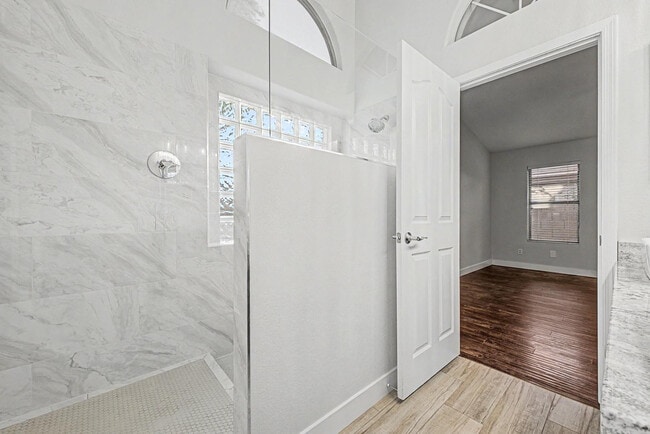 Building Photo - 4309 E Abraham Ln