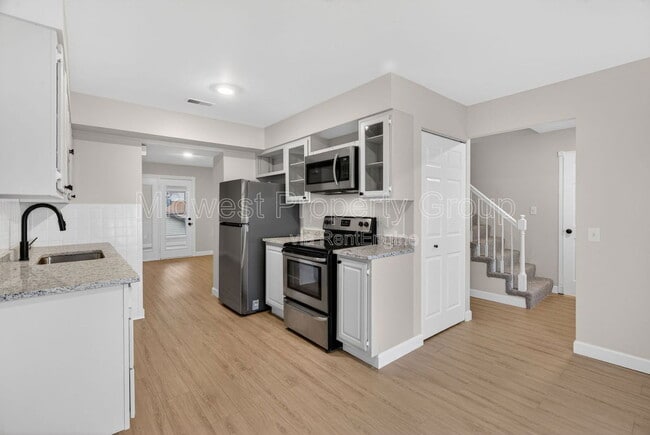 Building Photo - 90 Sutters Mill Rd