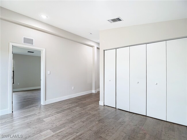 Building Photo - 2511 Storter Ave