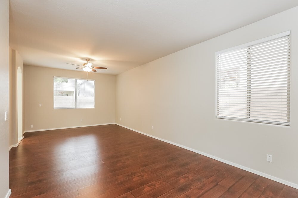 Building Photo - 6842 S 26th Pl