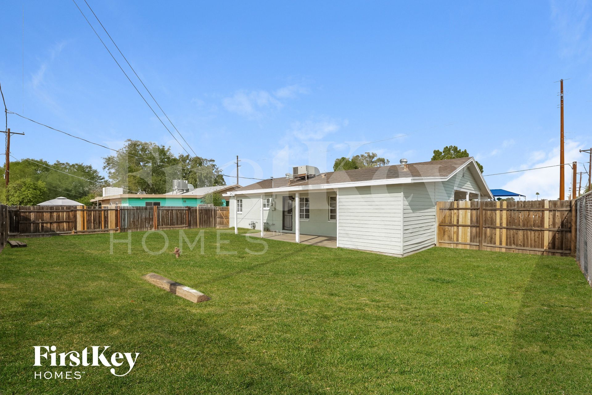 Building Photo - 2011 W Maryland Ave