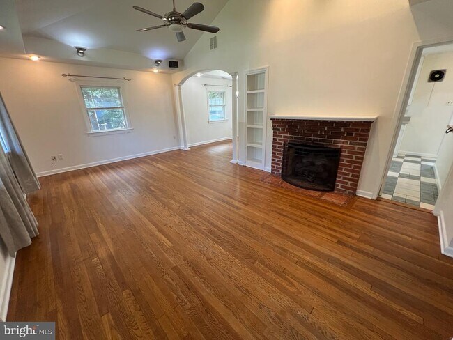 Building Photo - 2314 Eccleston St