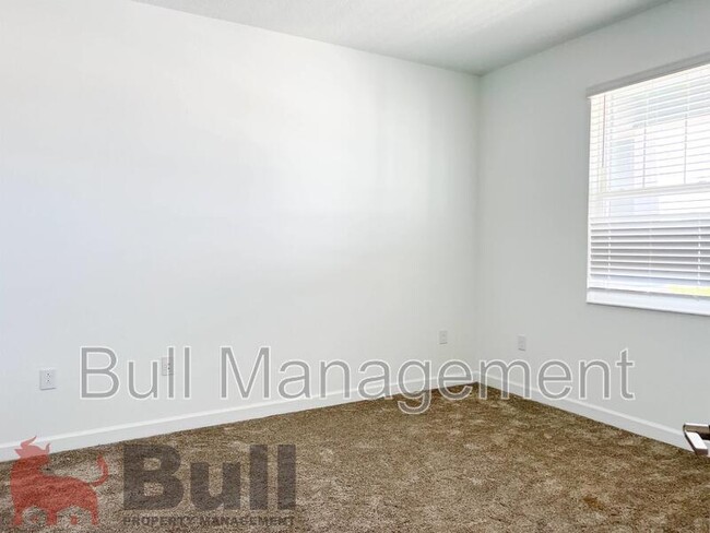 Building Photo - 11549 Rhyme Ave