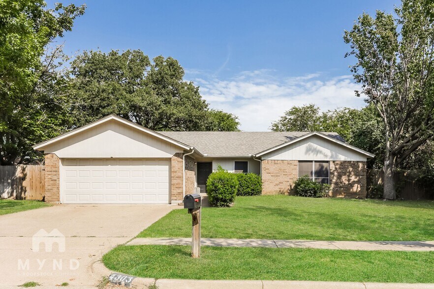 Primary Photo - 4303 Gentle Springs Dr