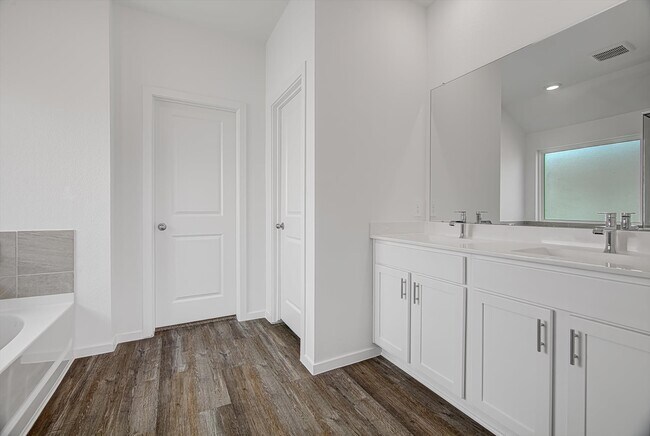 Building Photo - 20550 Fourier Dr