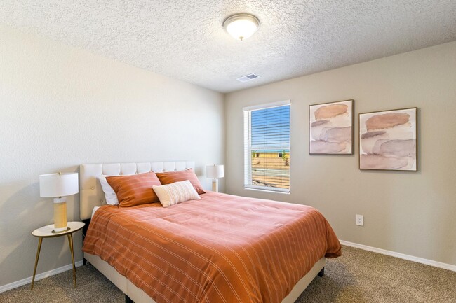 Building Photo - 3197 Tazanita Lp SE