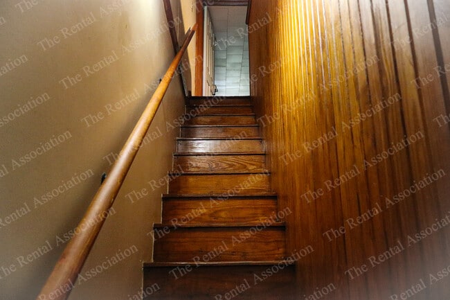 Building Photo - 108 S Farmerville St
