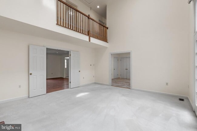 Building Photo - 1130 20th St S