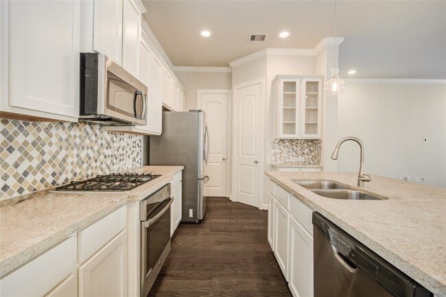 Building Photo - 9624 Cambridge Manor Ln