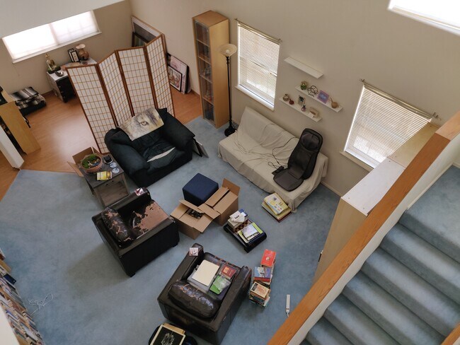 Building Photo - 7516 Tricia Rd NE