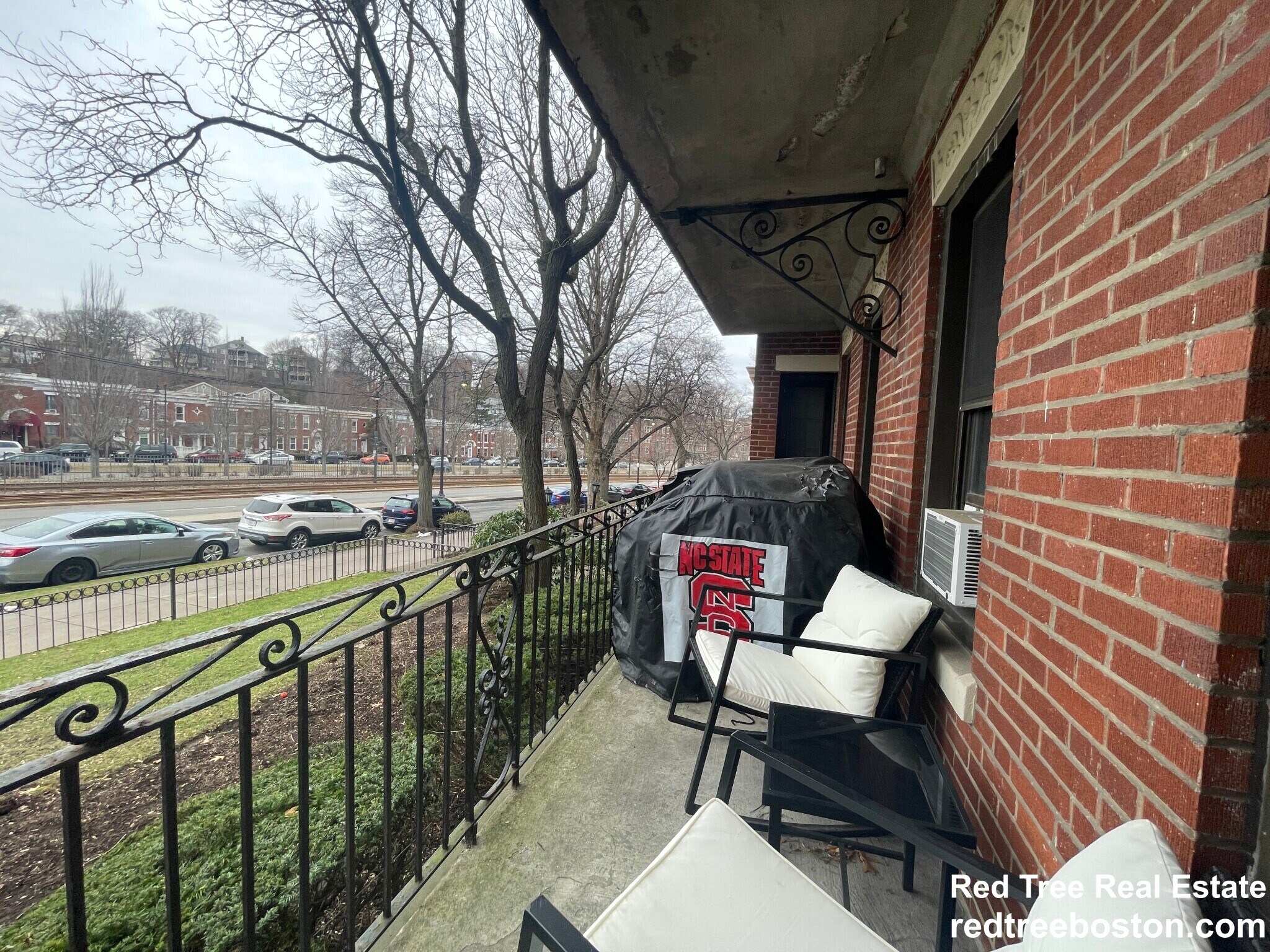 Building Photo - 1758 Commonwealth Ave