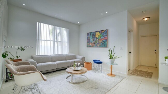 Building Photo - 16388 SW 28th St